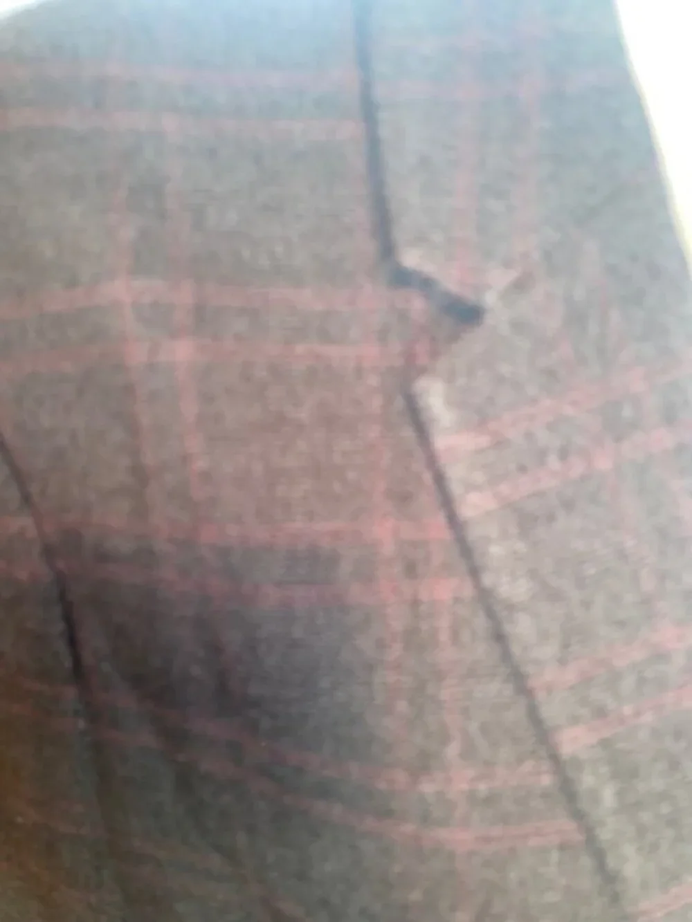 Banana Republic woman's 2-piece Plaid Pantsuit/Set, size 10